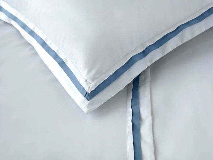 Éden Flat Sheet Set in 750TC Sea Island Cotton with simple stitch