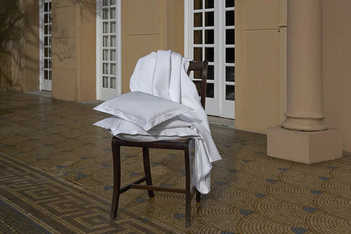 Sintra cotton matelassé decorative pillowcase with flange