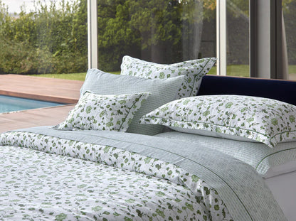Vila Flor floral sham pair in 430TC Egyptian cotton sateen