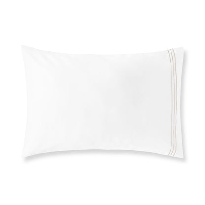 Alvorada Sham Pair in soft cotton with elegant satin-stitched edge