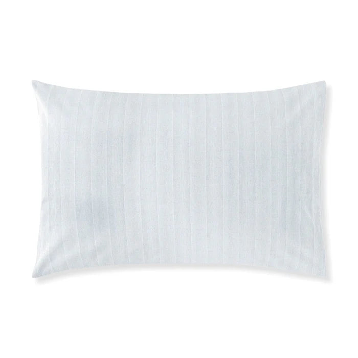 Cidade 300TC cotton jacquard pillowcase pair with piping detail