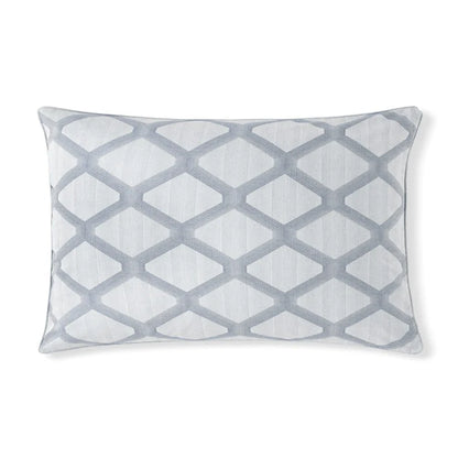 Cidade 300TC cotton jacquard sham pair with piping edge detail