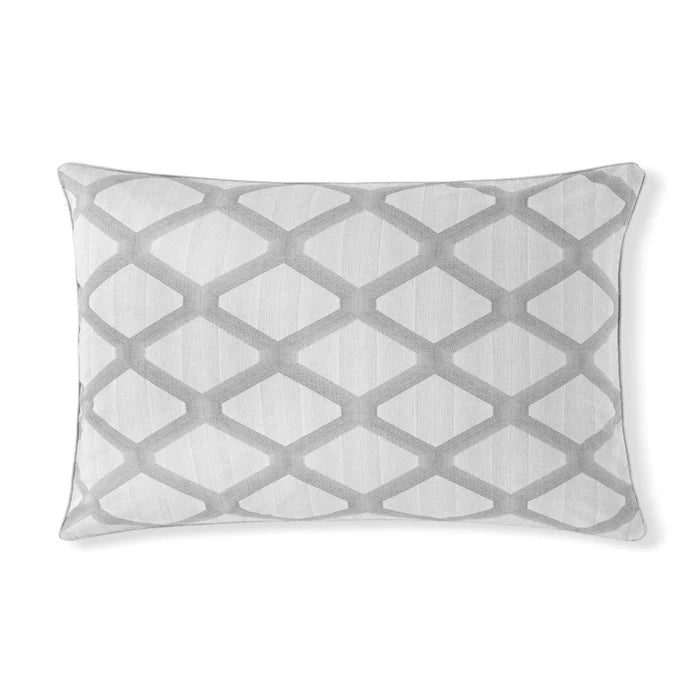 Cidade 300TC cotton jacquard sham pair with piping edge detail