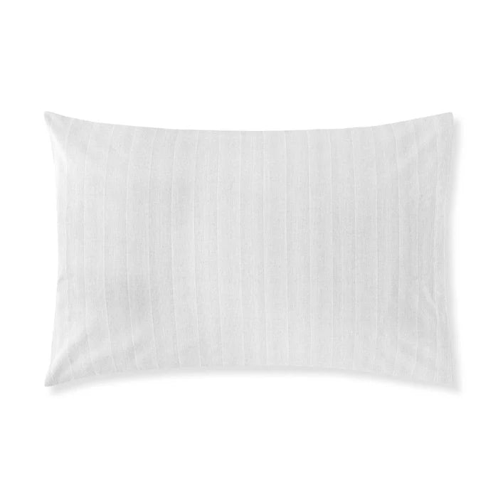 Cidade 300TC cotton jacquard pillowcase pair with piping detail