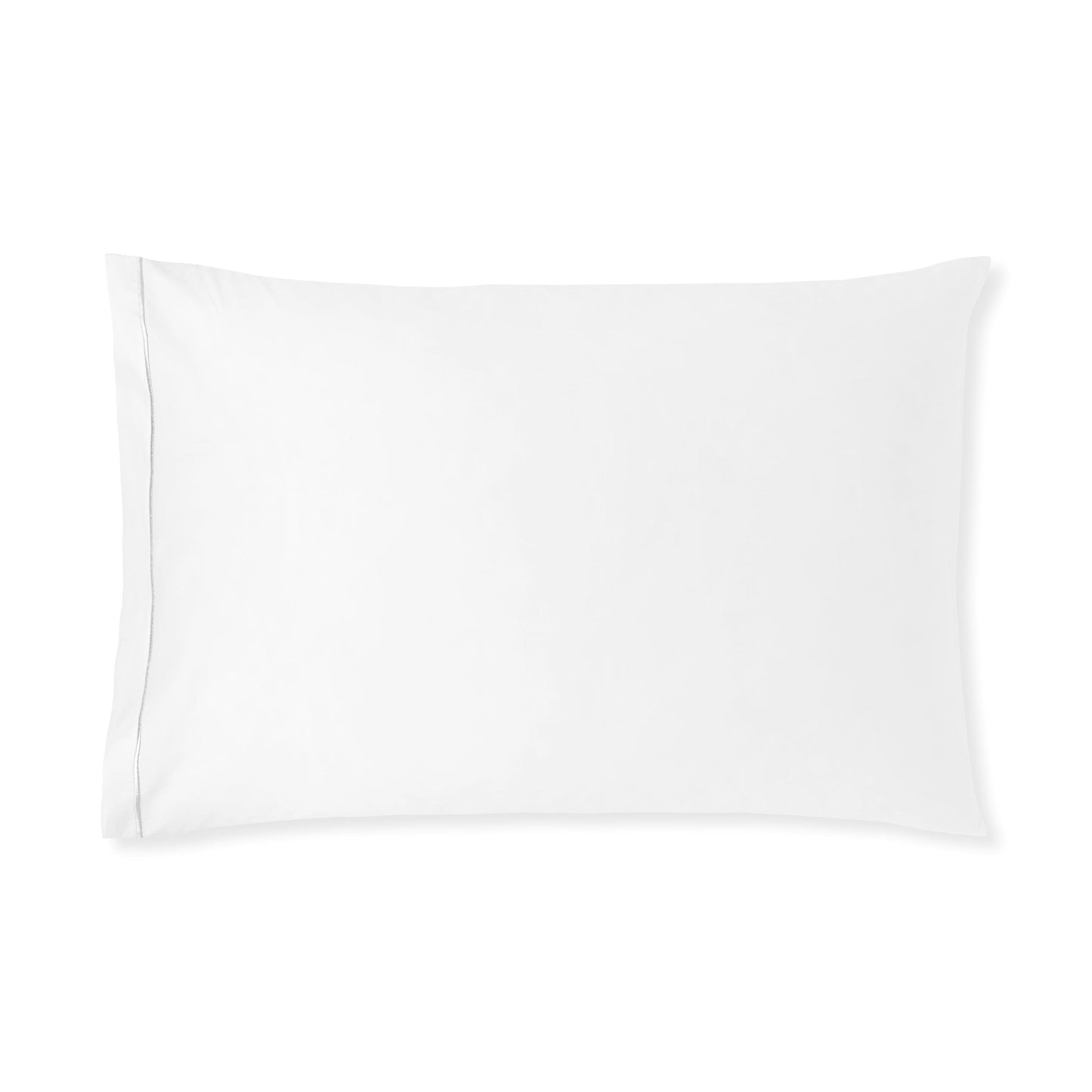 Dália Sham in 800TC sateen with elegant satin stitch detail
