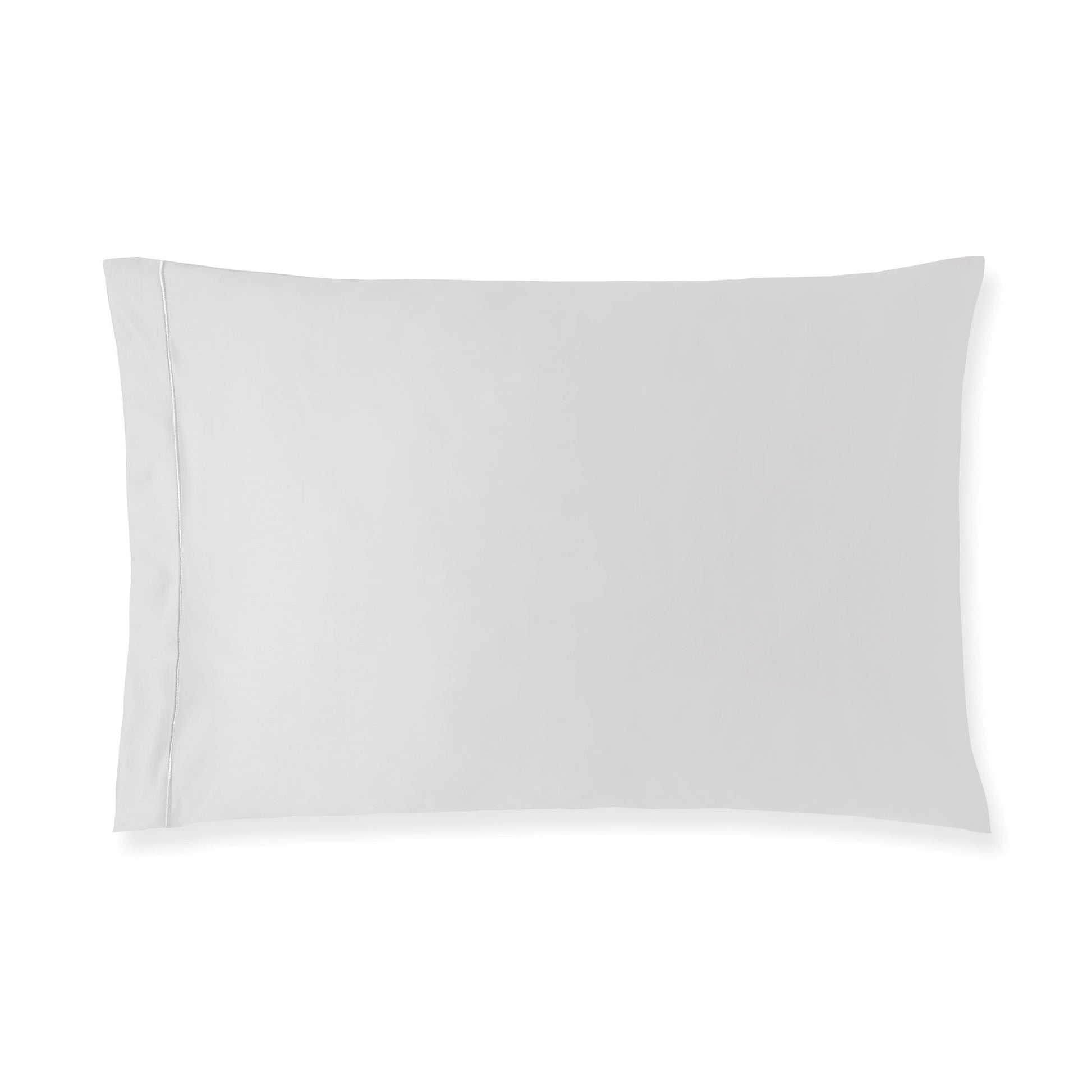 Dália Sham Pair in 800TC sateen with elegant satin stitch detail