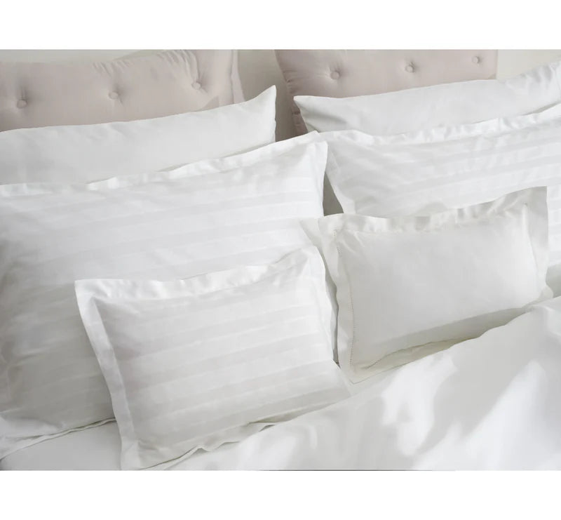 White Senda flanged pillowcase, 400TC Egyptian Cotton, Portugal
