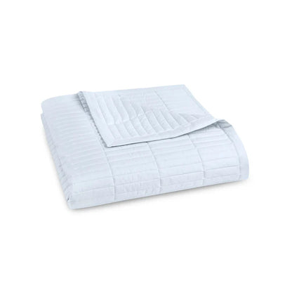 Fresco quilted coverlet in Egyptian cotton percale bedding