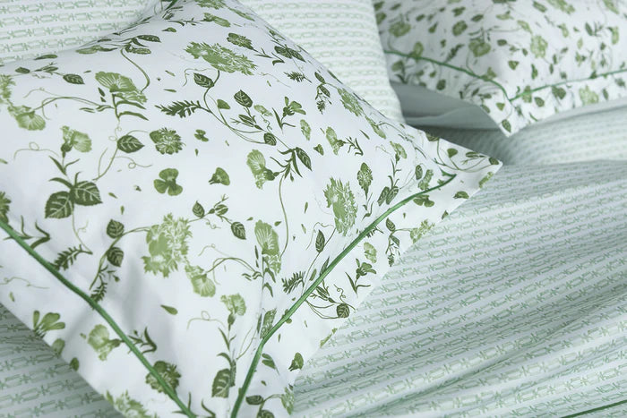 Vila Flor Euro sham in 430TC Egyptian cotton floral sateen