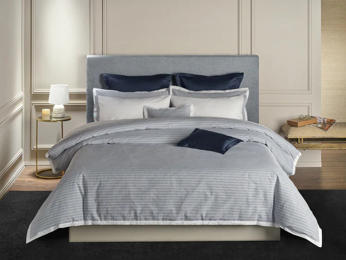 Luna 400TC cotton percale flat sheet with elegant hem border