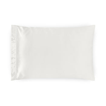 Maria Pillowcase Pair in pure mulberry silk with elegant piping