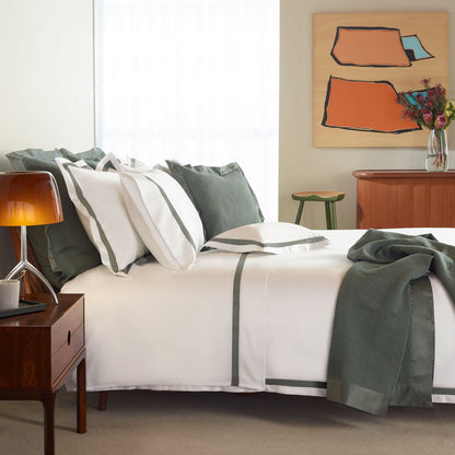 Sónia Duvet Cover with lace and flange detail – elegant cotton