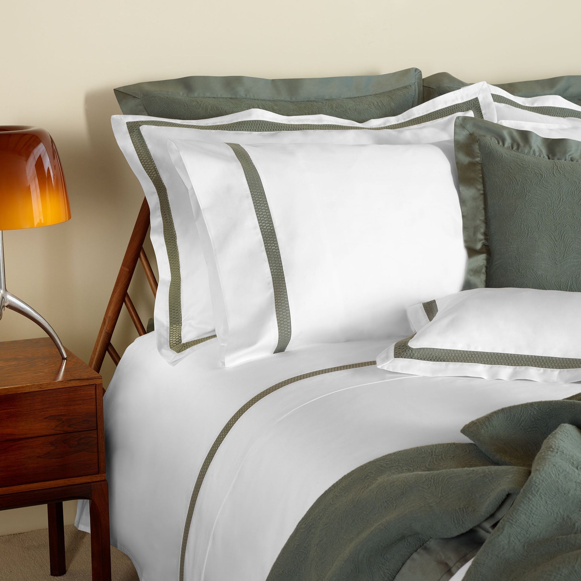 Sónia Pillowcase Pair with flanges and lace trim – elegant cotton