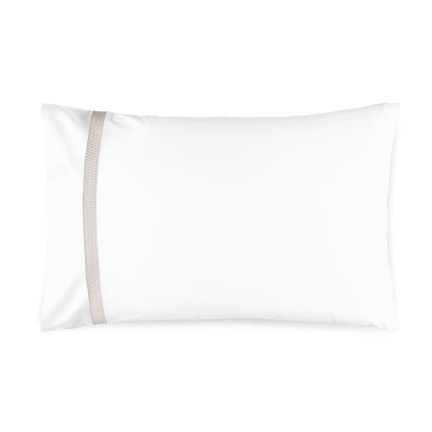 Sónia Sham with lace and flanges – elegant cotton shams