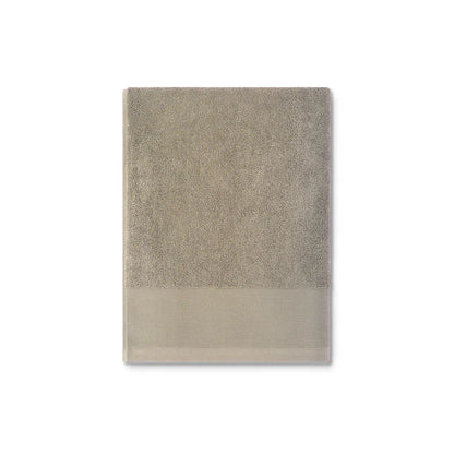 Viana Egyptian cotton towel with decorative classic pattern