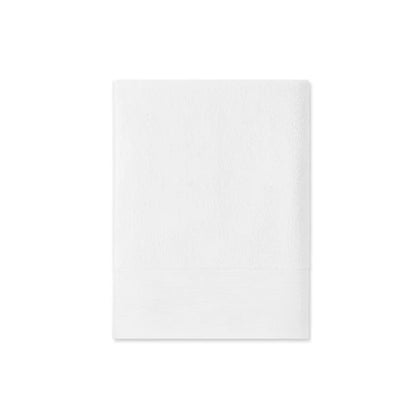 Viana Egyptian cotton towel with decorative classic pattern