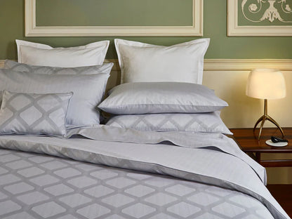 Cidade 300TC cotton jacquard duvet cover with modern urban design