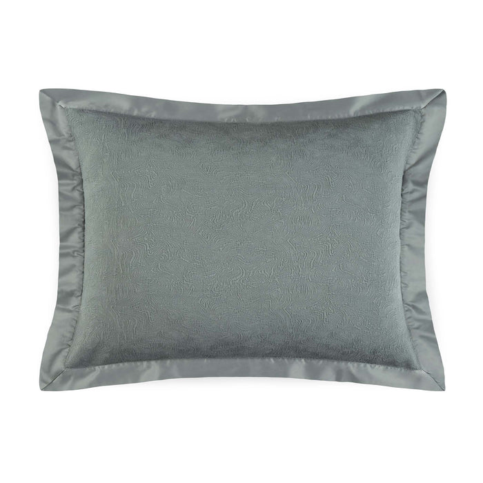 Aura cotton matelassé sham pair with Egyptian cotton border