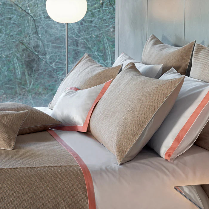 Jasmim duvet cover with dobby weave and Egyptian cotton sateen