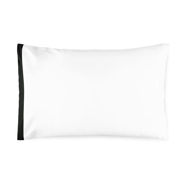 Prado Sham Pair in 430TC Egyptian Cotton with elegant applied border