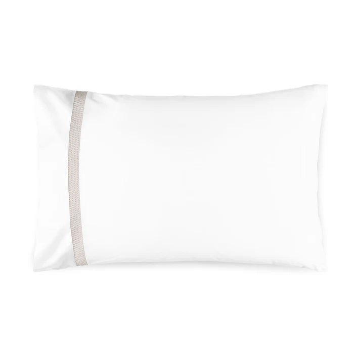 Sonia Pillowcase Pair with Flanges – Elegant Lace